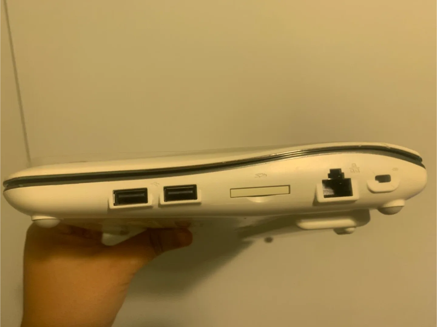 (ONLY FOR PARTS) Samsung NF210 Netbook image indicator(8)