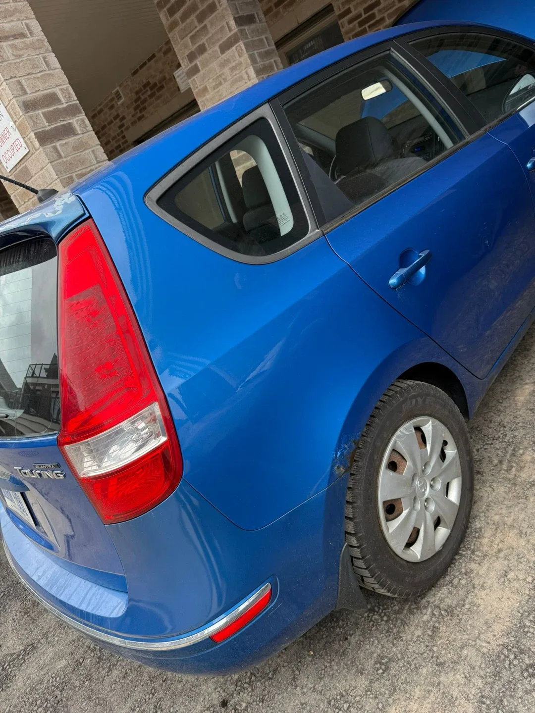 Blue Hyundai i30 image indicator(5)