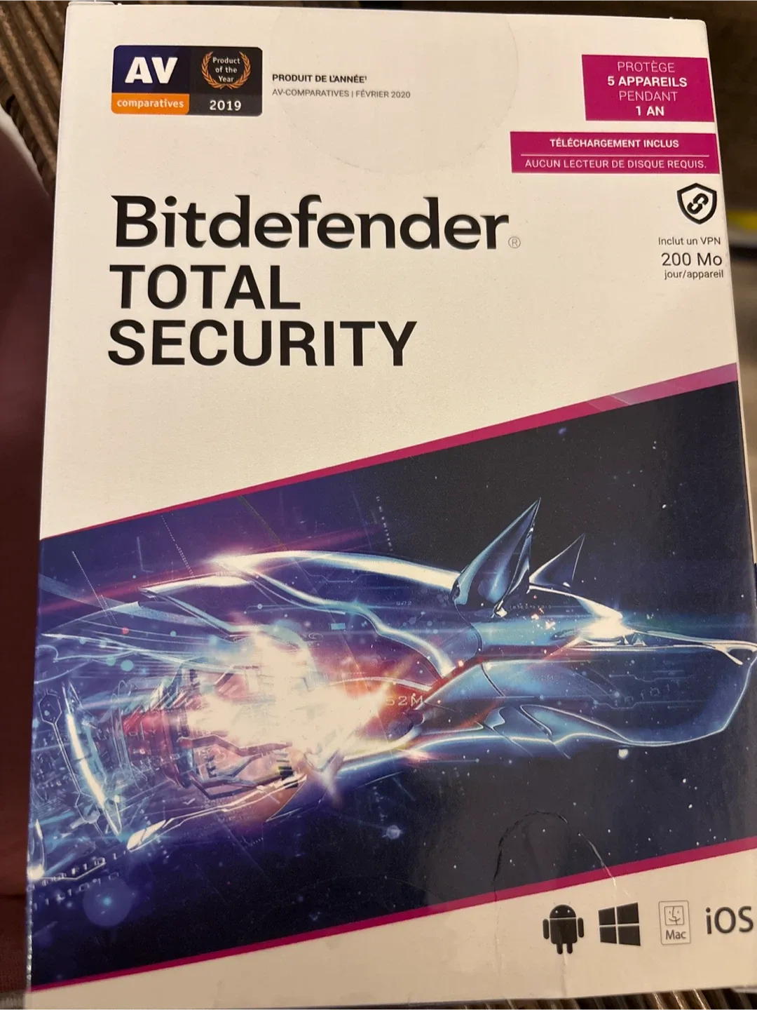 Bitdefender Total Security thumbnail