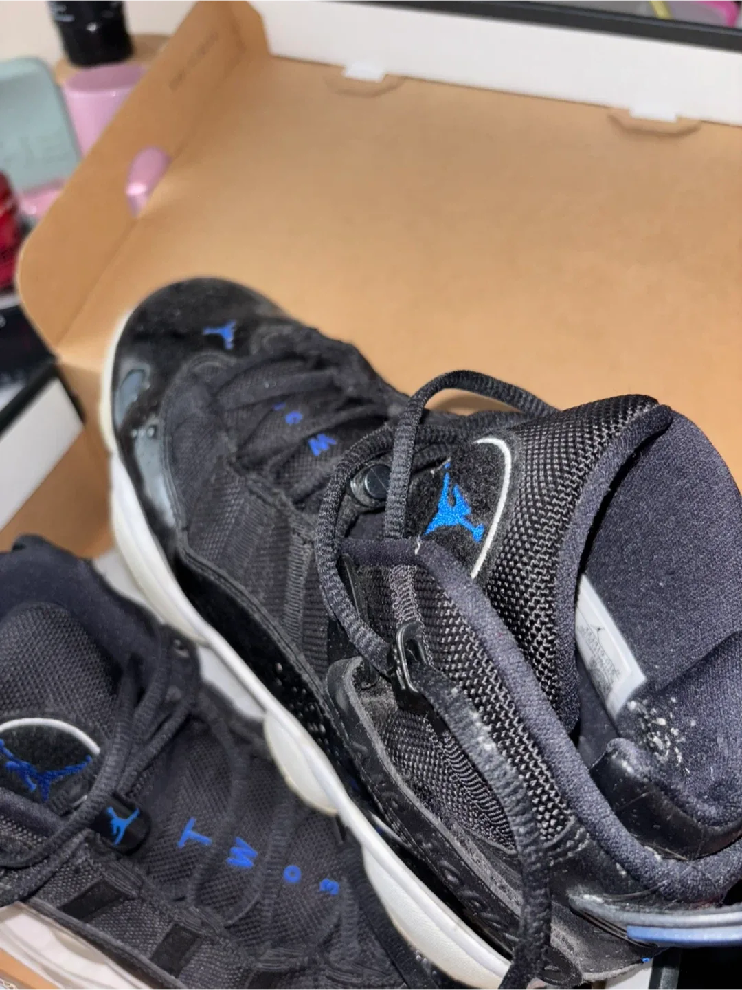 Jordan 6 Rings (GS) Black/Hyper Royal Size 6.5Y thumbnail