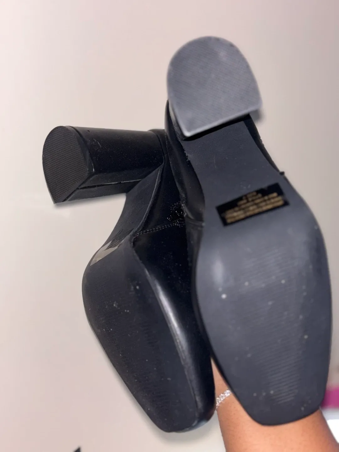 Brand New Black Ankle Boots- size 7 image indicator(4)