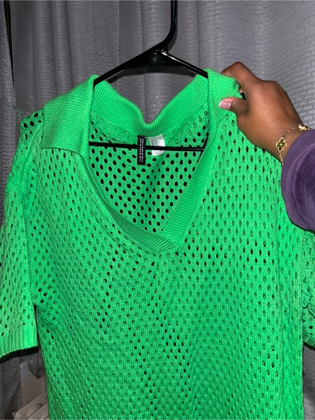 H&M Divided Green Knit Dress - Size M image indicator(5)