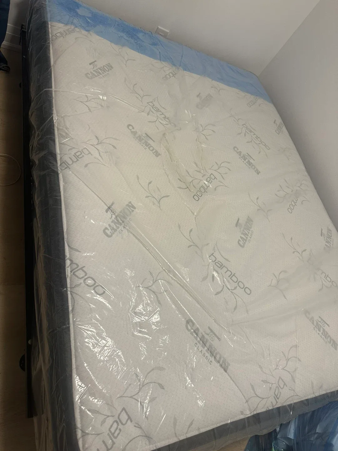 New Cannon Classic Bamboo complete Queen bed image indicator(3)