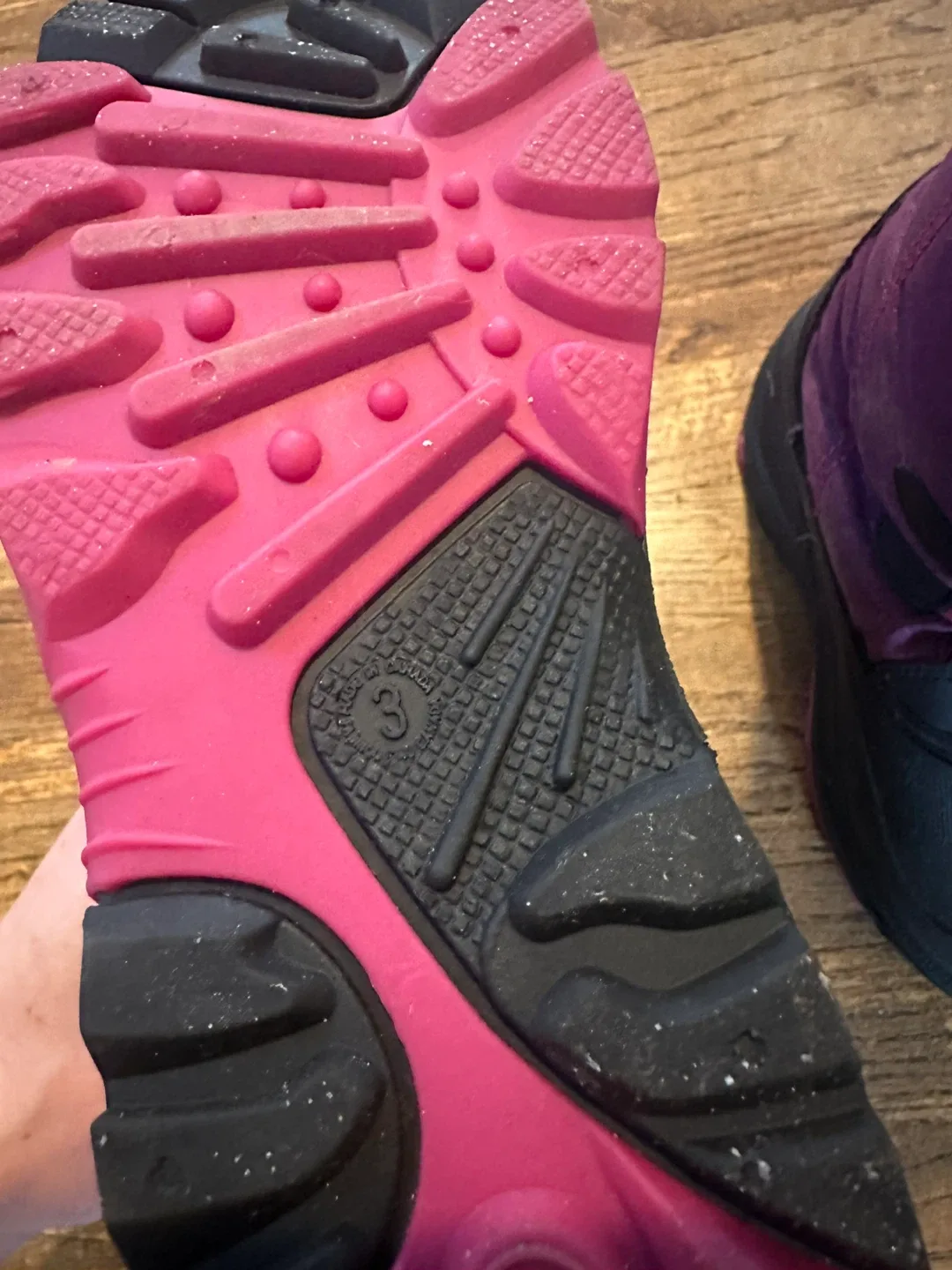 Girl's Winter Snow Boots - Size 3 image indicator(3)