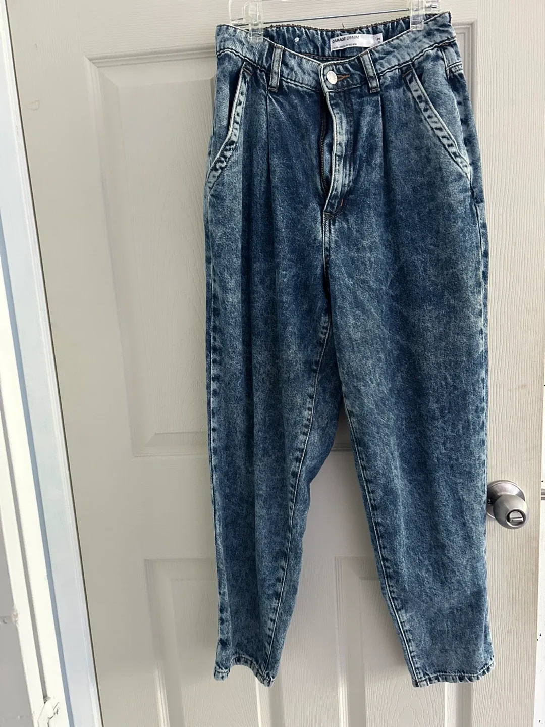 Garage Denim Mom Jeans Size 25 image indicator(2)