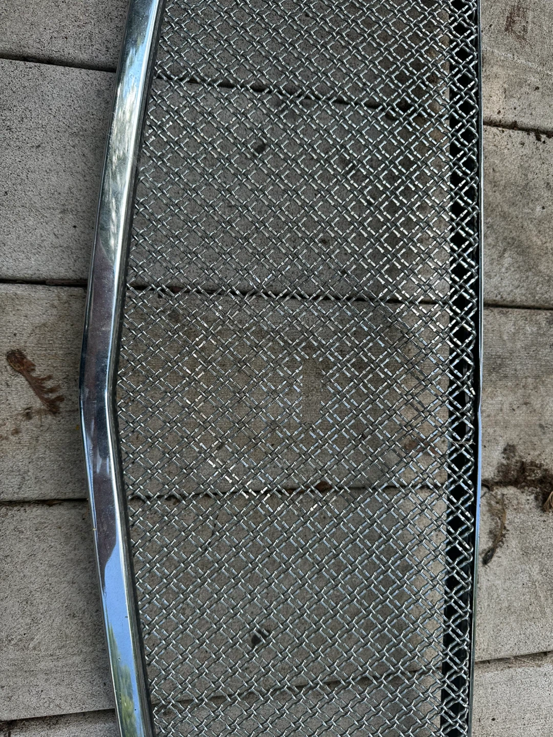 Chain Mesh Cadillac Grille