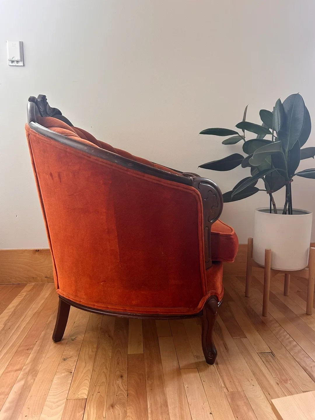 Orange Velvet Accent Chair image indicator(4)