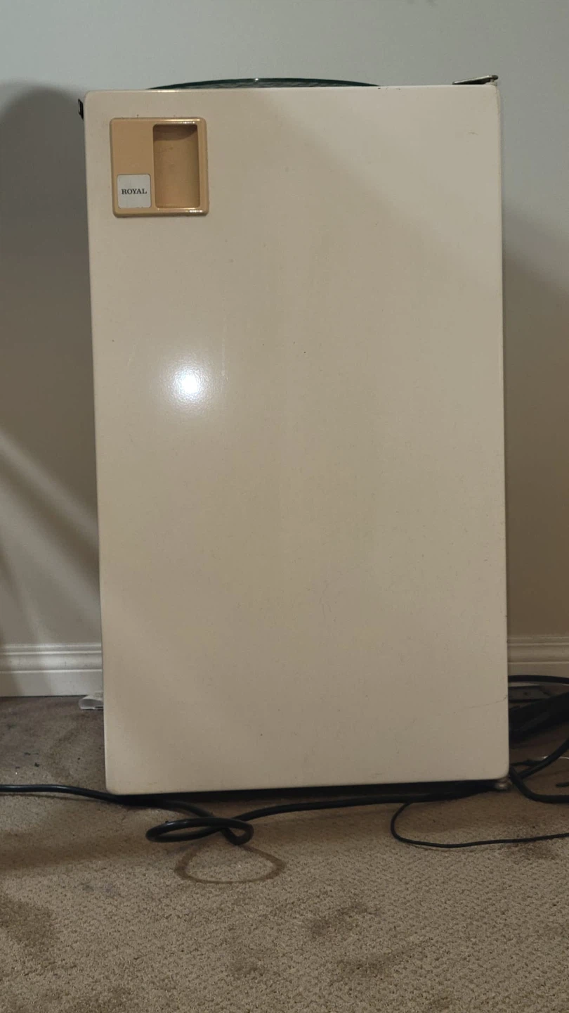 Royal Mini Fridge