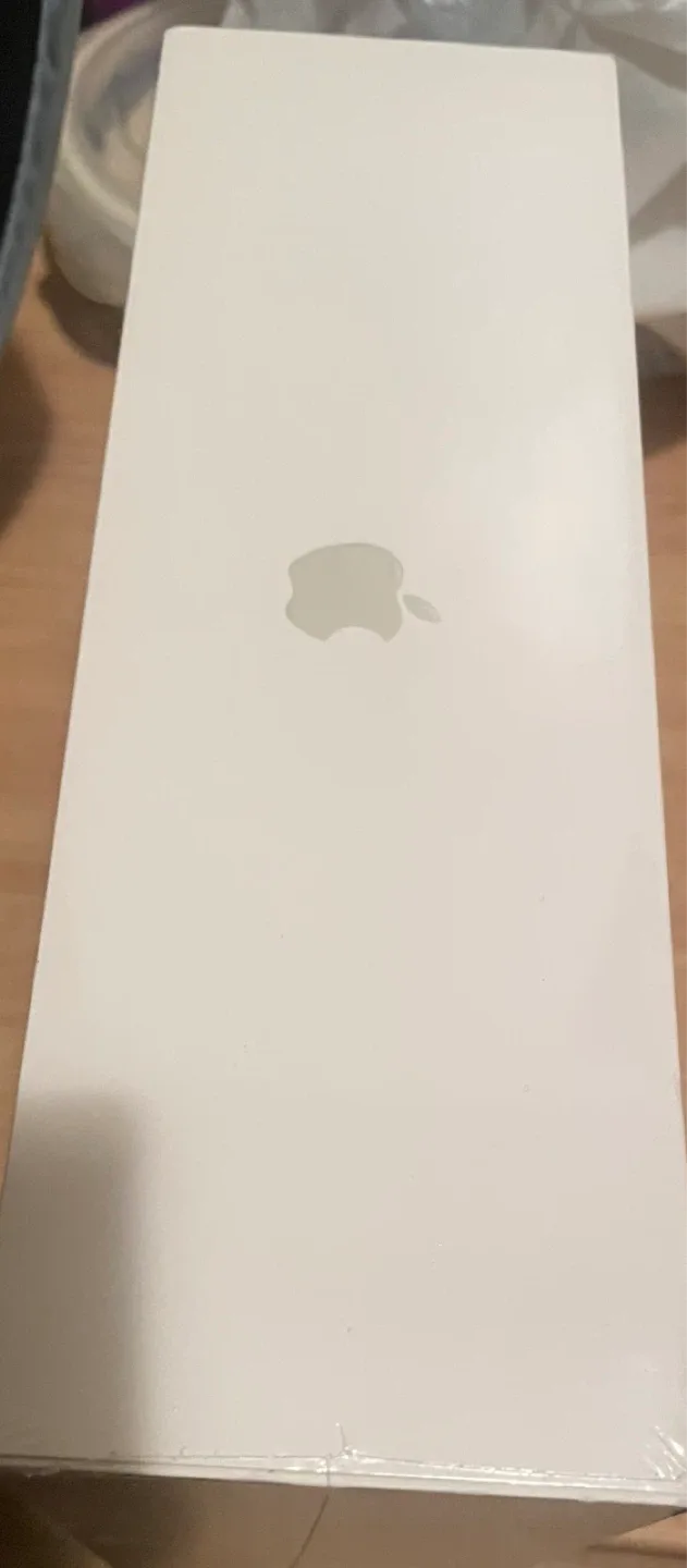 Apple Airpods Max - Space Gray - Like New! image indicator(3)