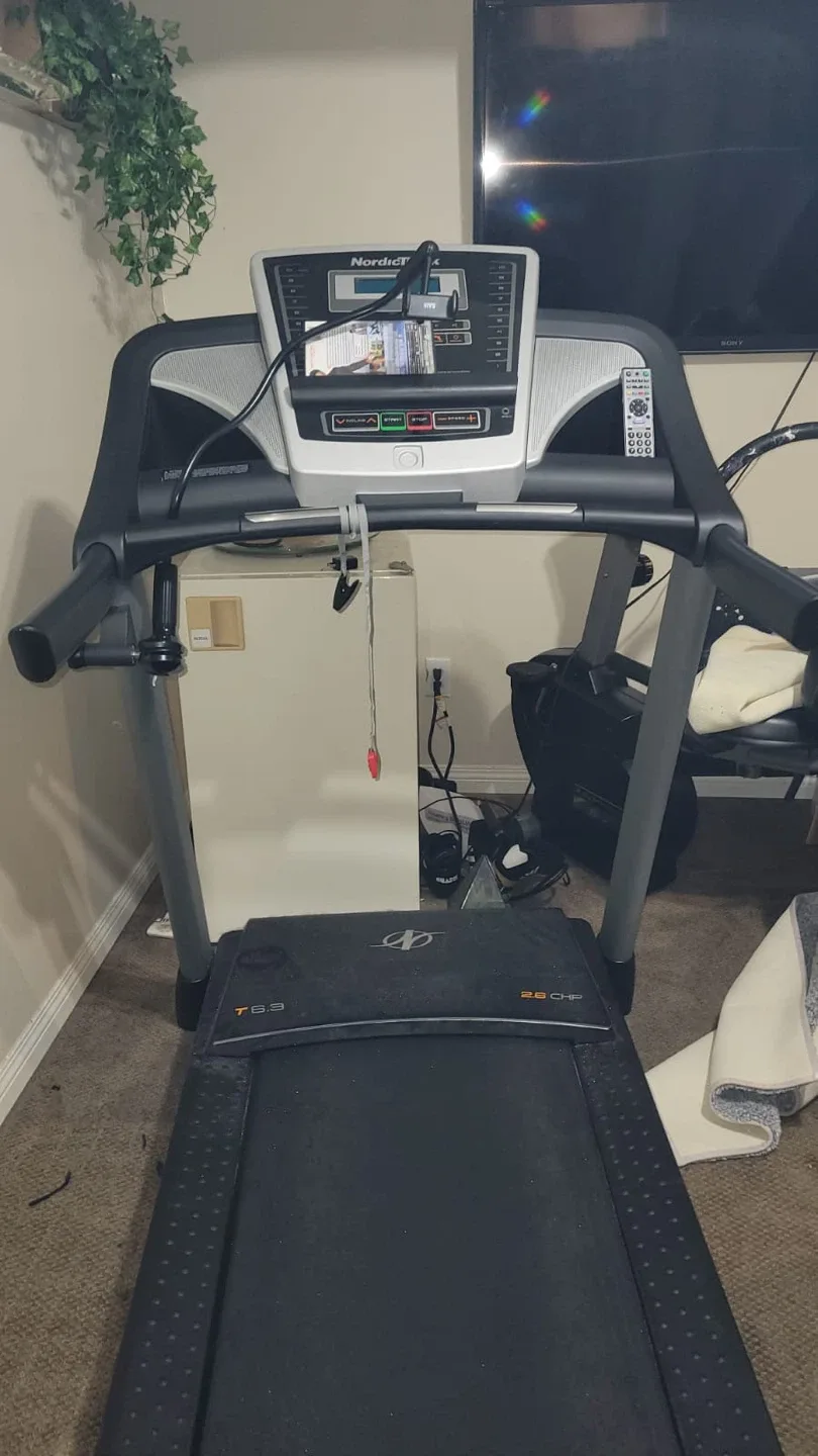 NordicTrack T6.3 Treadmill thumbnail