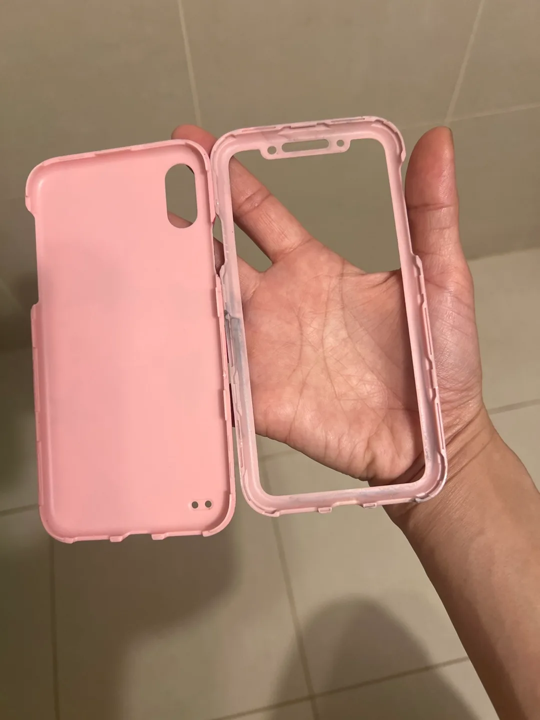 Kutis iPhone X/Xs Pink Patterned Case image indicator(6)