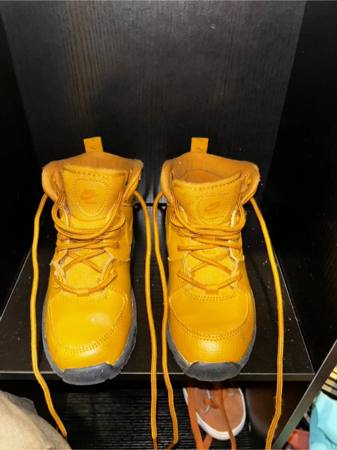 Nike Toddler Boots Size 11C thumbnail