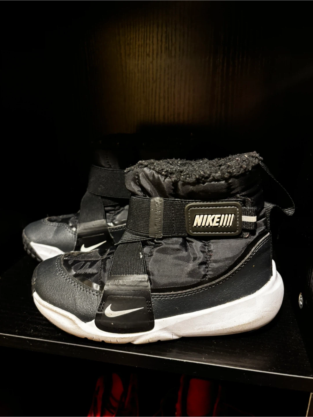 Nike Toddler Winter Boots Size 11c - photo 2