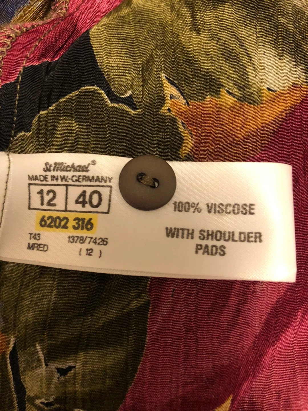 St Michael Floral Blouse - Size 12 image indicator(3)