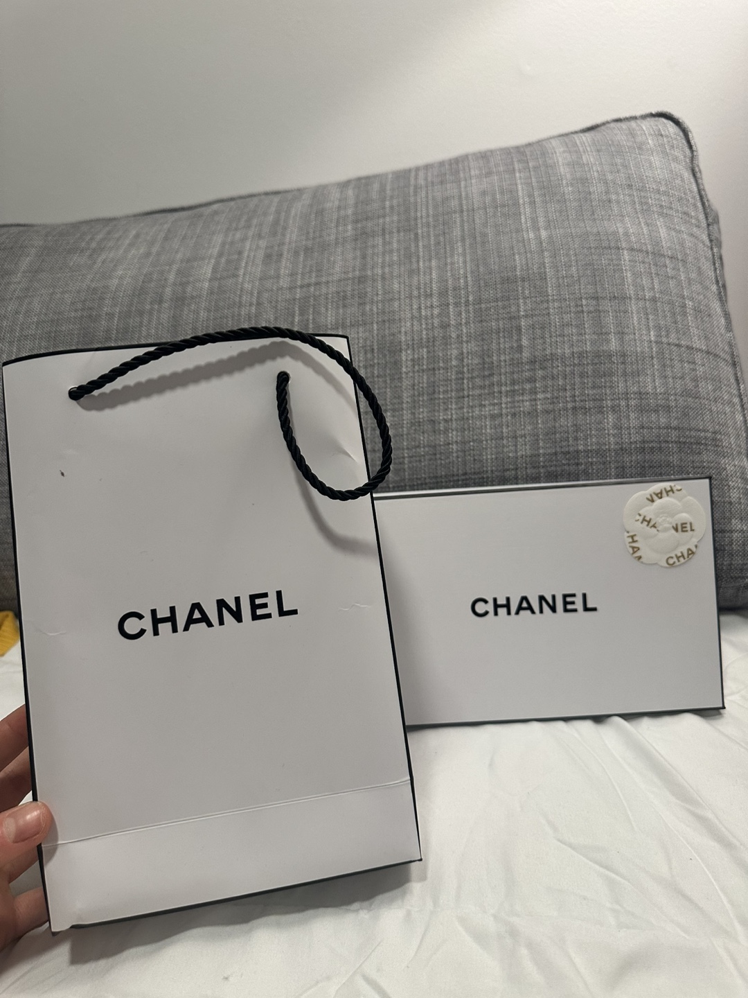 Chanel Gift Box & Bag - photo 3