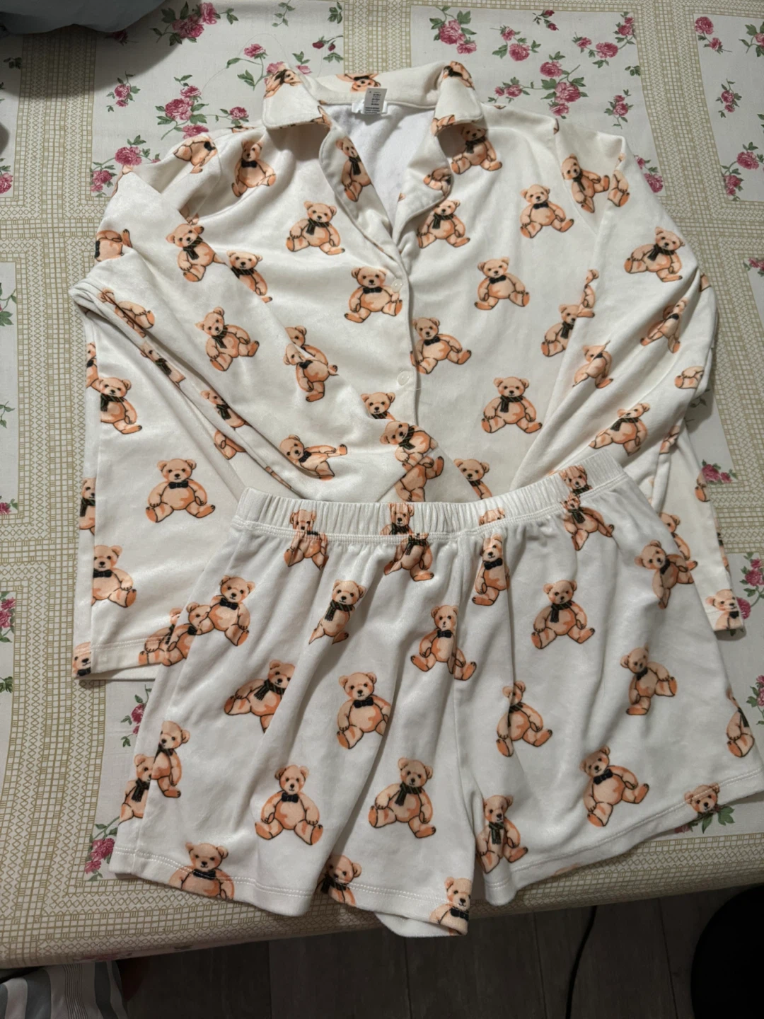 Anna-Kaci Lounge Women's Teddy Bear Print 2-Piece Pajama Set - photo 2