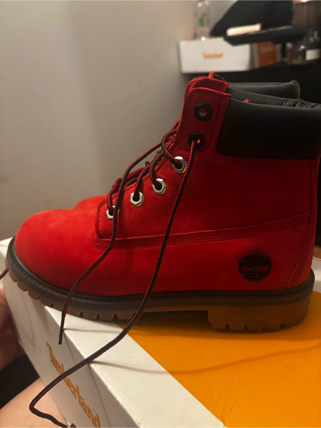 Timberland Red Boots Big kids Size US 4.5 - photo 2