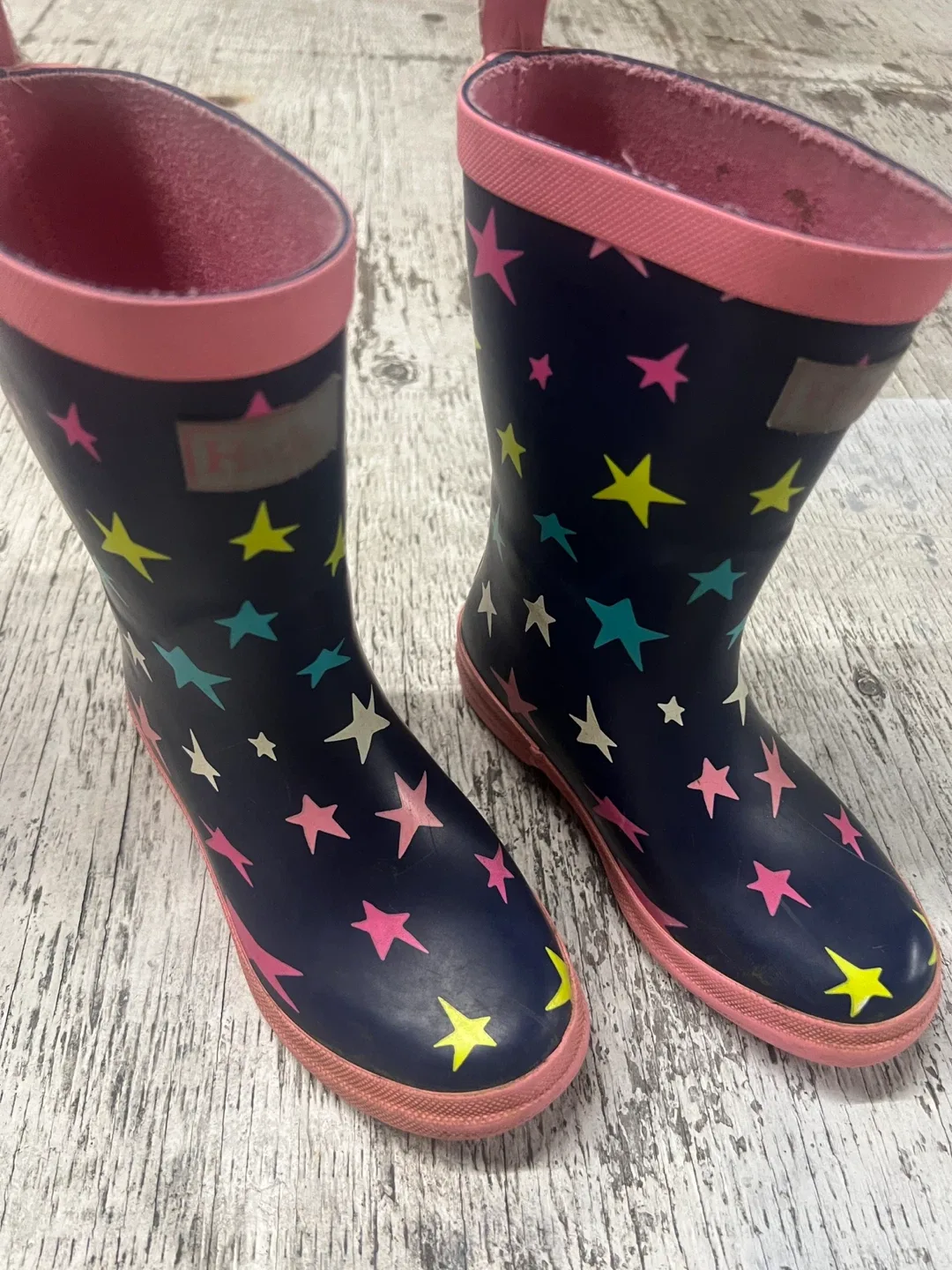 Hatley Kids Rain Boots Size 13 and 3 image indicator(2)