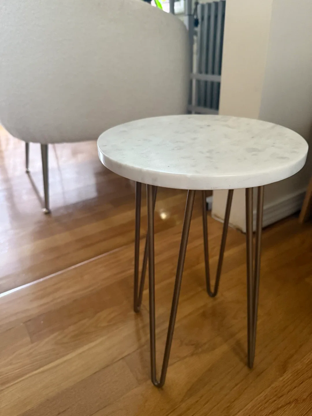Marble Top Accent Table image indicator(3)
