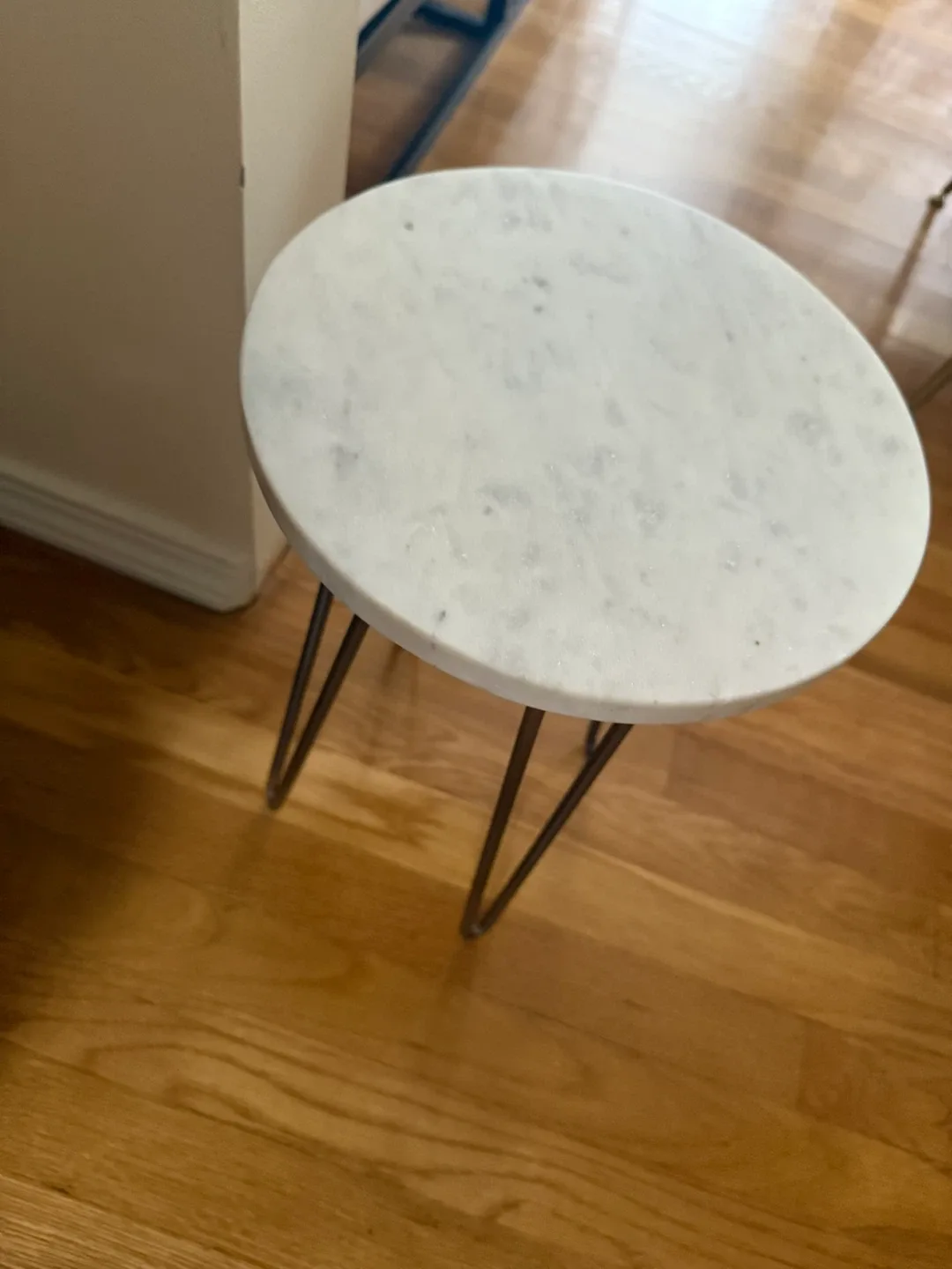 Marble Top Accent Table image indicator(2)
