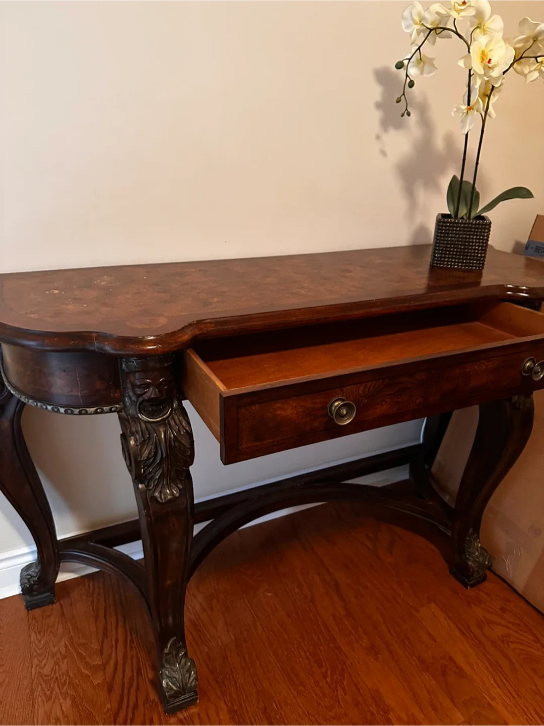 Antique Style Console Table image indicator(3)