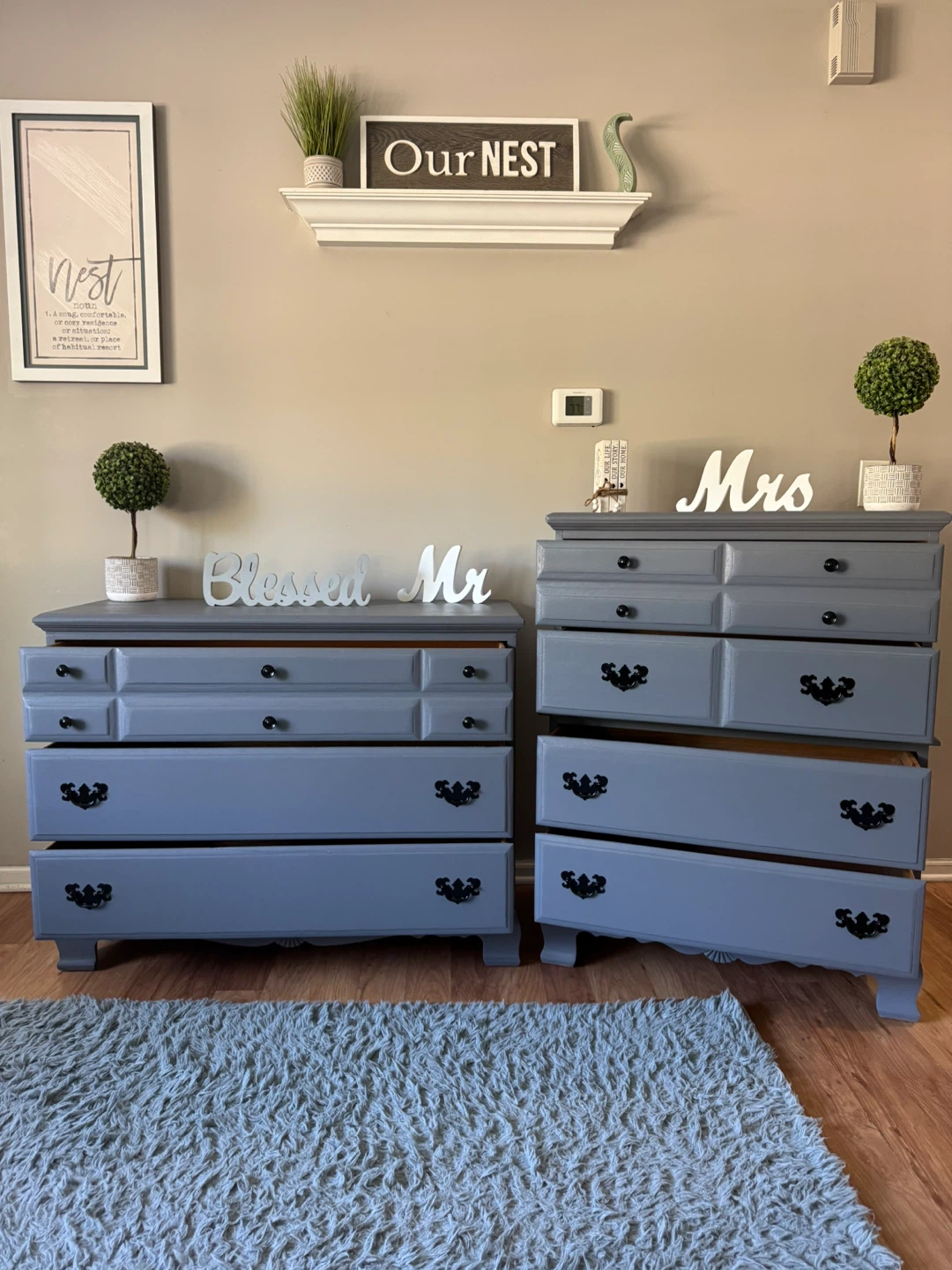 ✨🩶Beautiful solid wood dresser set of 2🩶✨ - photo 2