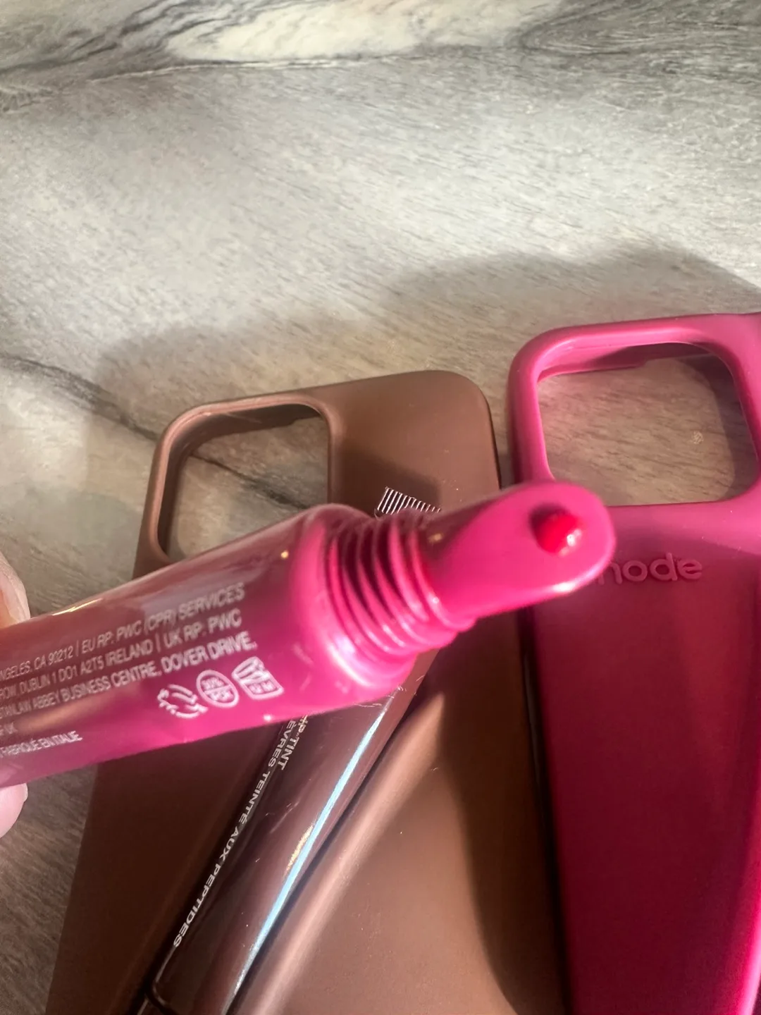 14 pro max Rhode Peptide Lip Tint & Phone Case image indicator(2)