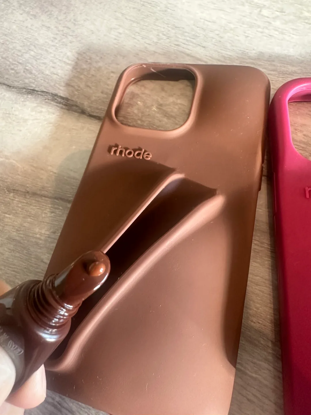 14 pro max Rhode Peptide Lip Tint & Phone Case image indicator(3)