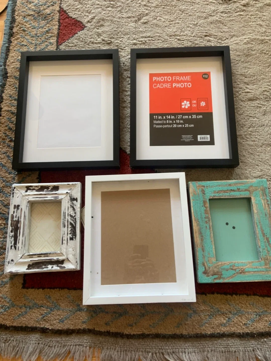 Assorted Picture Frames image indicator(2)