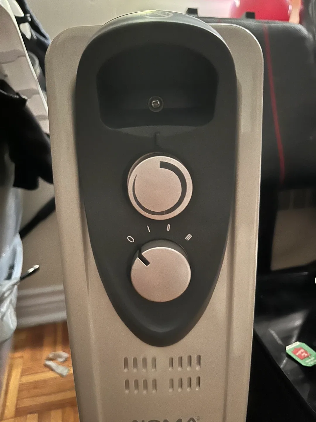 NOMA Oil Filled Radiator Heater image indicator(2)