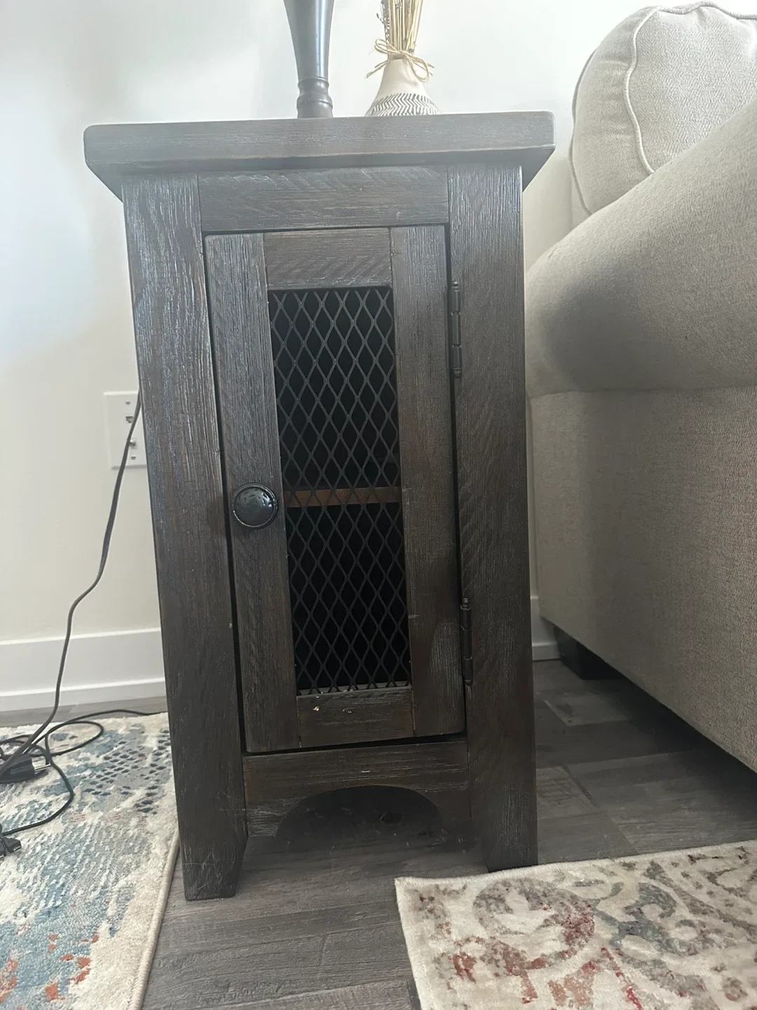 Dark Wood Coffee Table and Side Table Set image indicator(4)