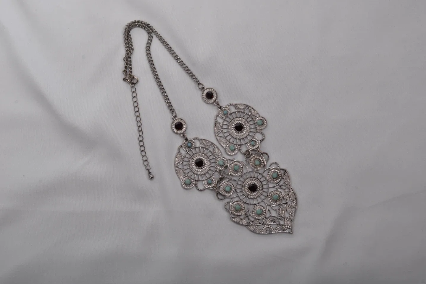 Silver Statement Necklace image indicator(2)