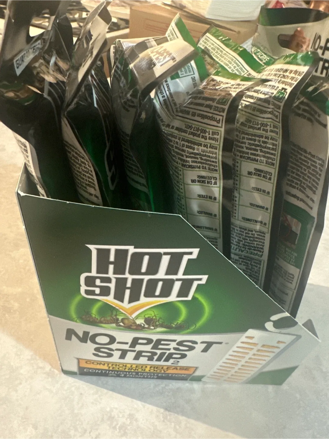Hot Shot No-Pest Strips thumbnail