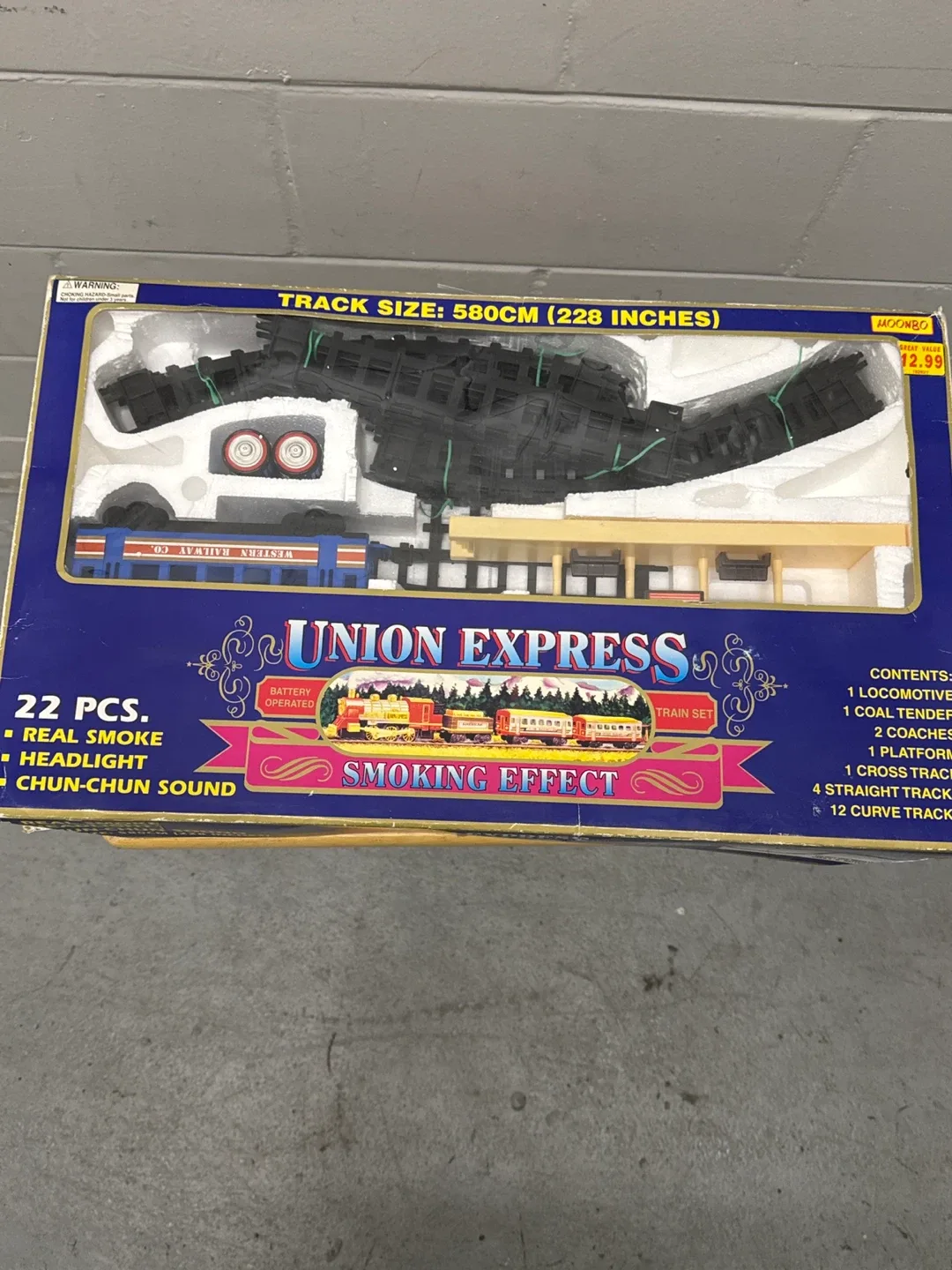 Union Express Train Set - 22 Pieces! image indicator(2)