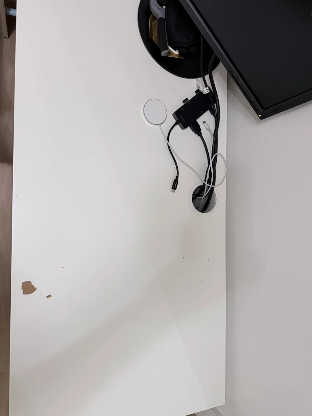 Ikea Micke White Desk with Storage - photo 3