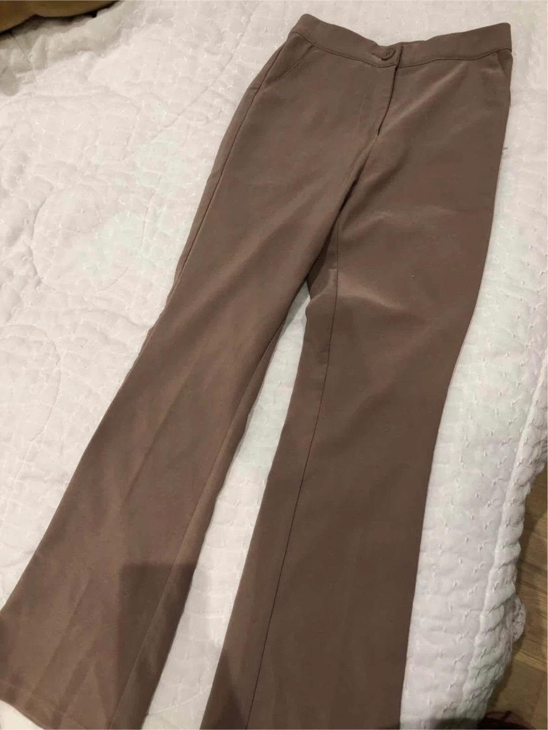 Mochi Slacks Flare Leg Pants (2 colors available )