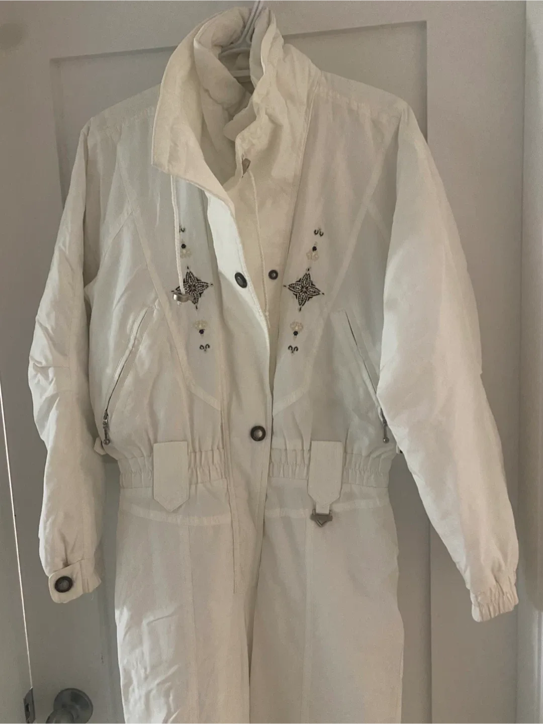 Fera Skiwear Snowsuit - Size 8 image indicator(2)