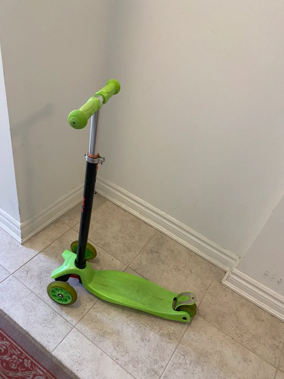 Light-Up Green Scooter thumbnail