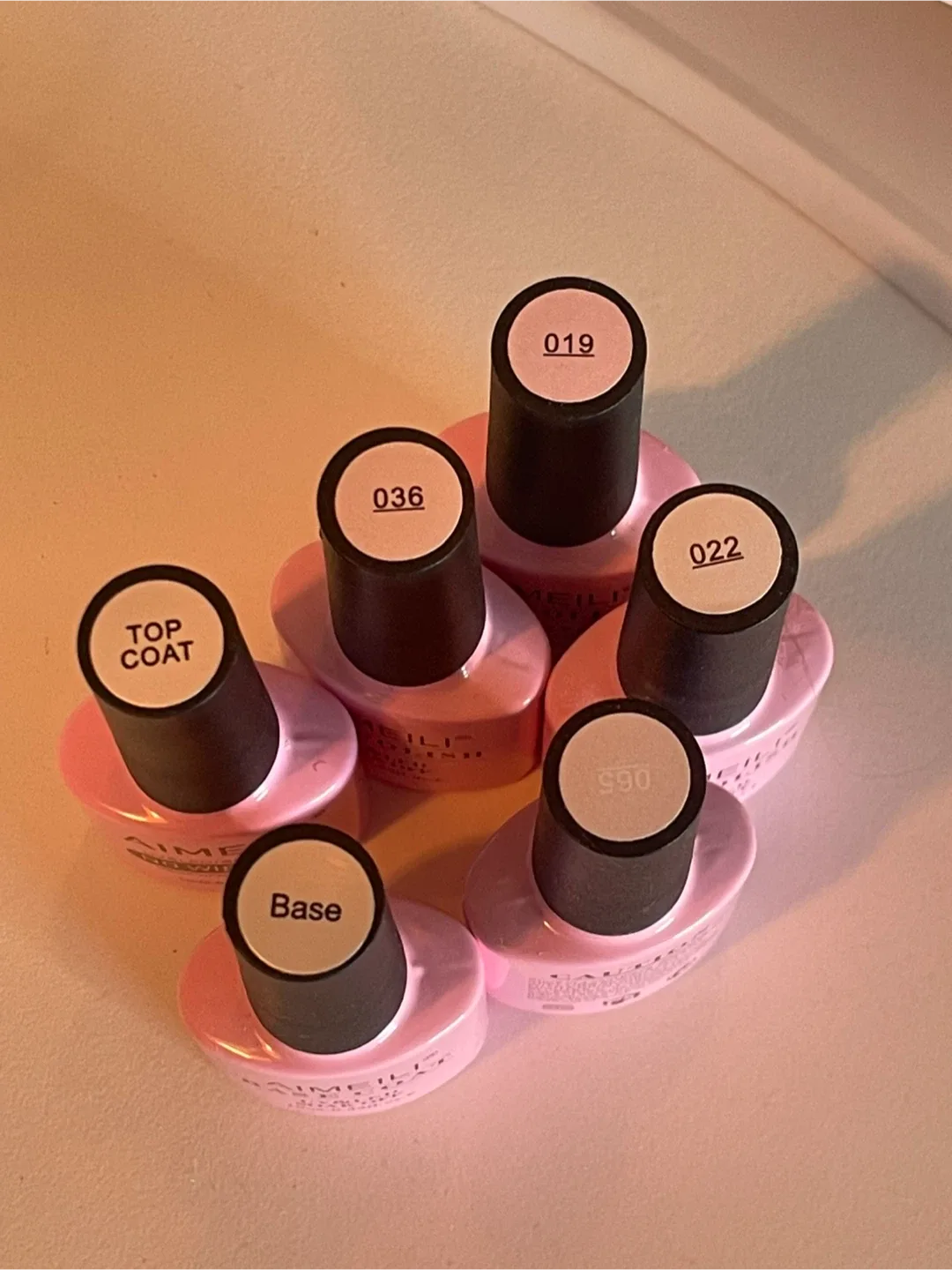 UV Nail Lamp with Gel Polish Set image indicator(3)