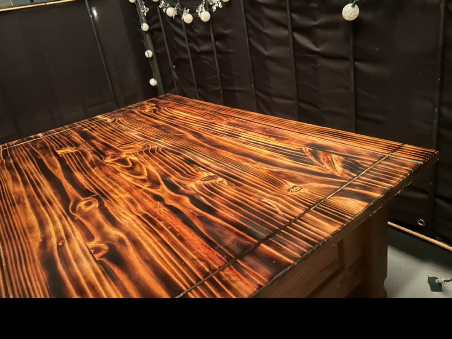 Table en bois massif