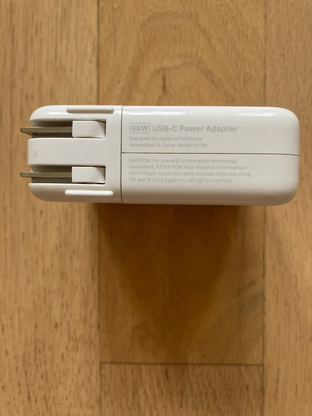 Apple 96W USB-C Power Adapter - Model A2166 thumbnail