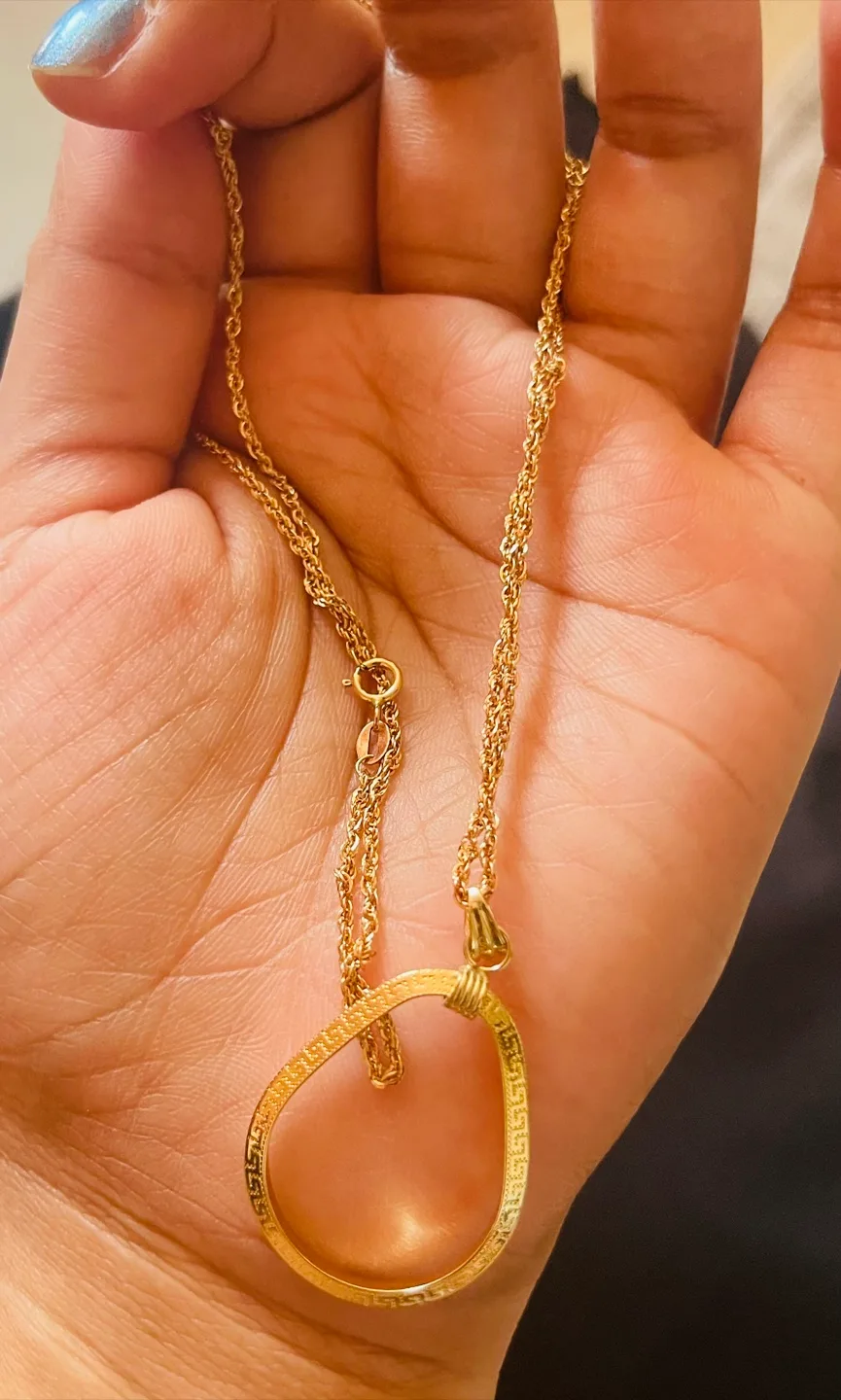 18k real gold Versace Necklace thumbnail