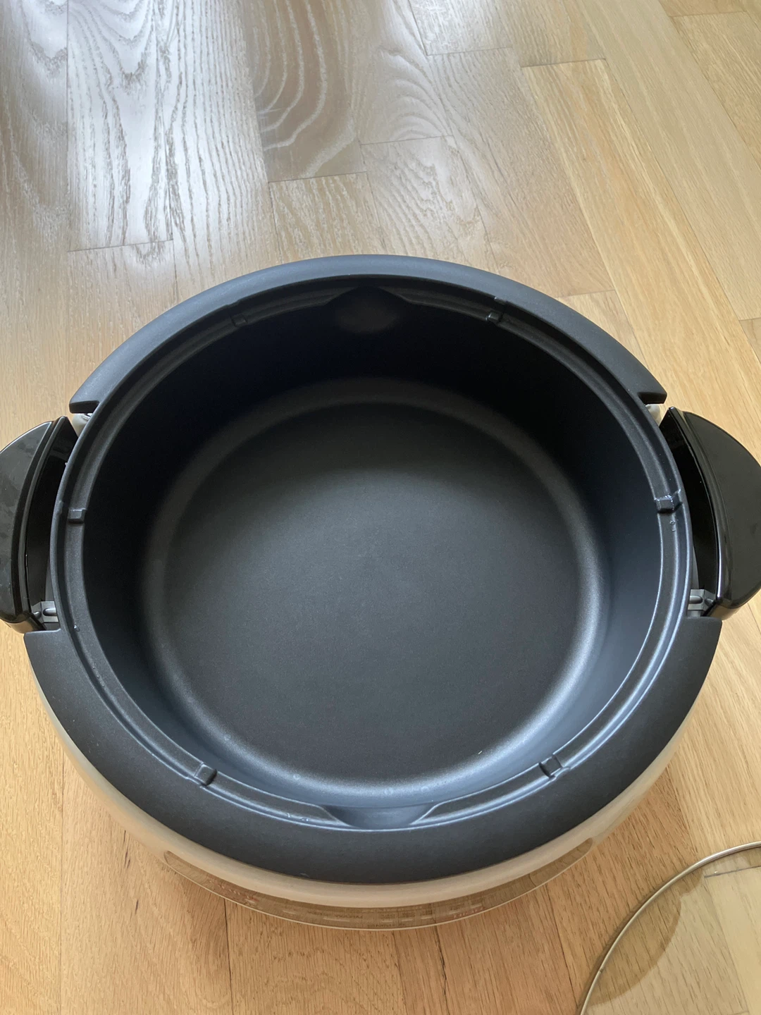 Zojirushi EP-PBC10 Electric Skillet - photo 2