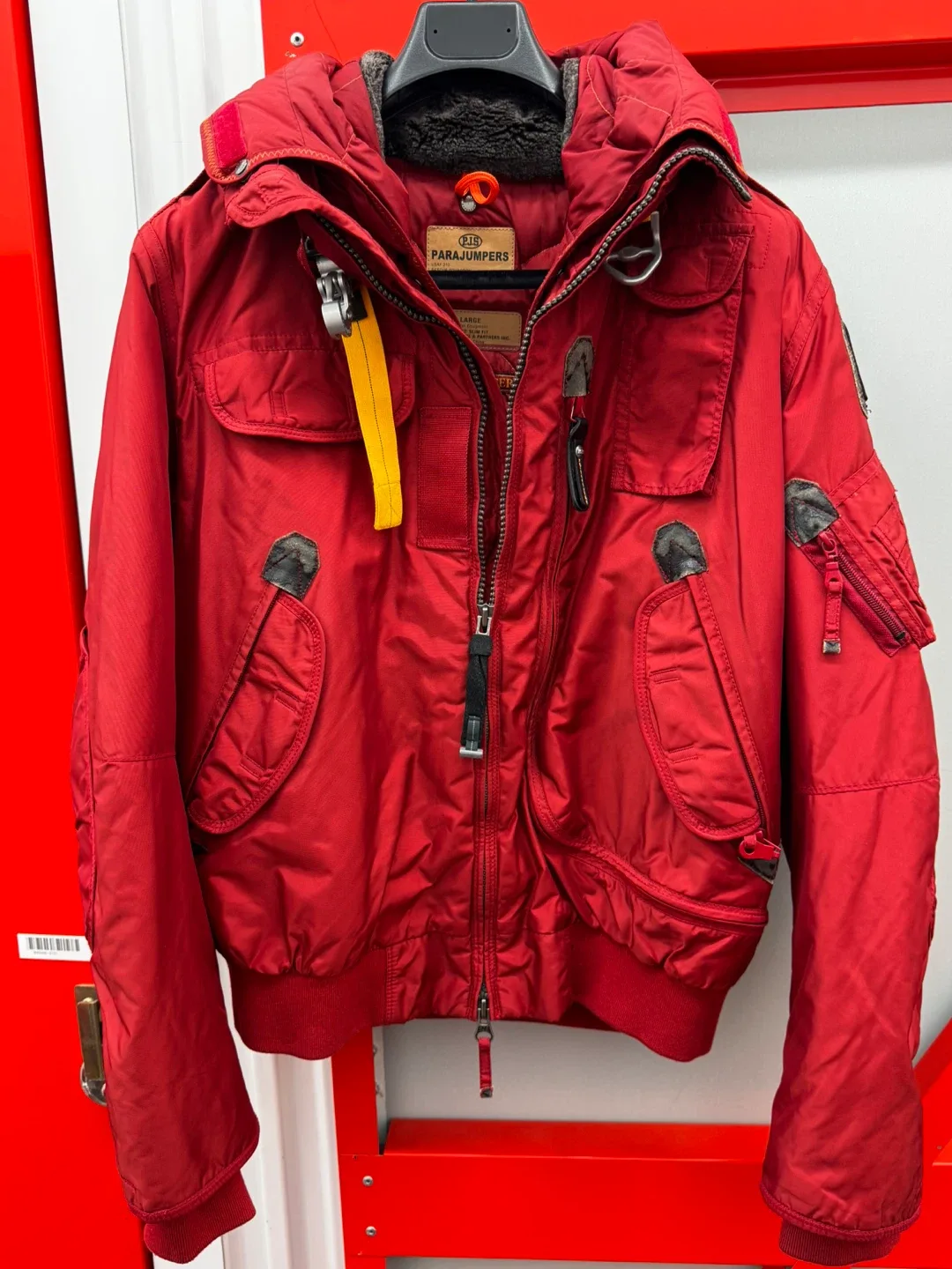 Parajumpers Winter Jacket - Size Large image indicator(2)