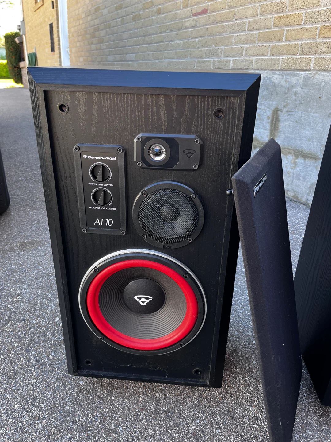 Cerwin-Vega AT-10 Speakers - Pair - photo 4