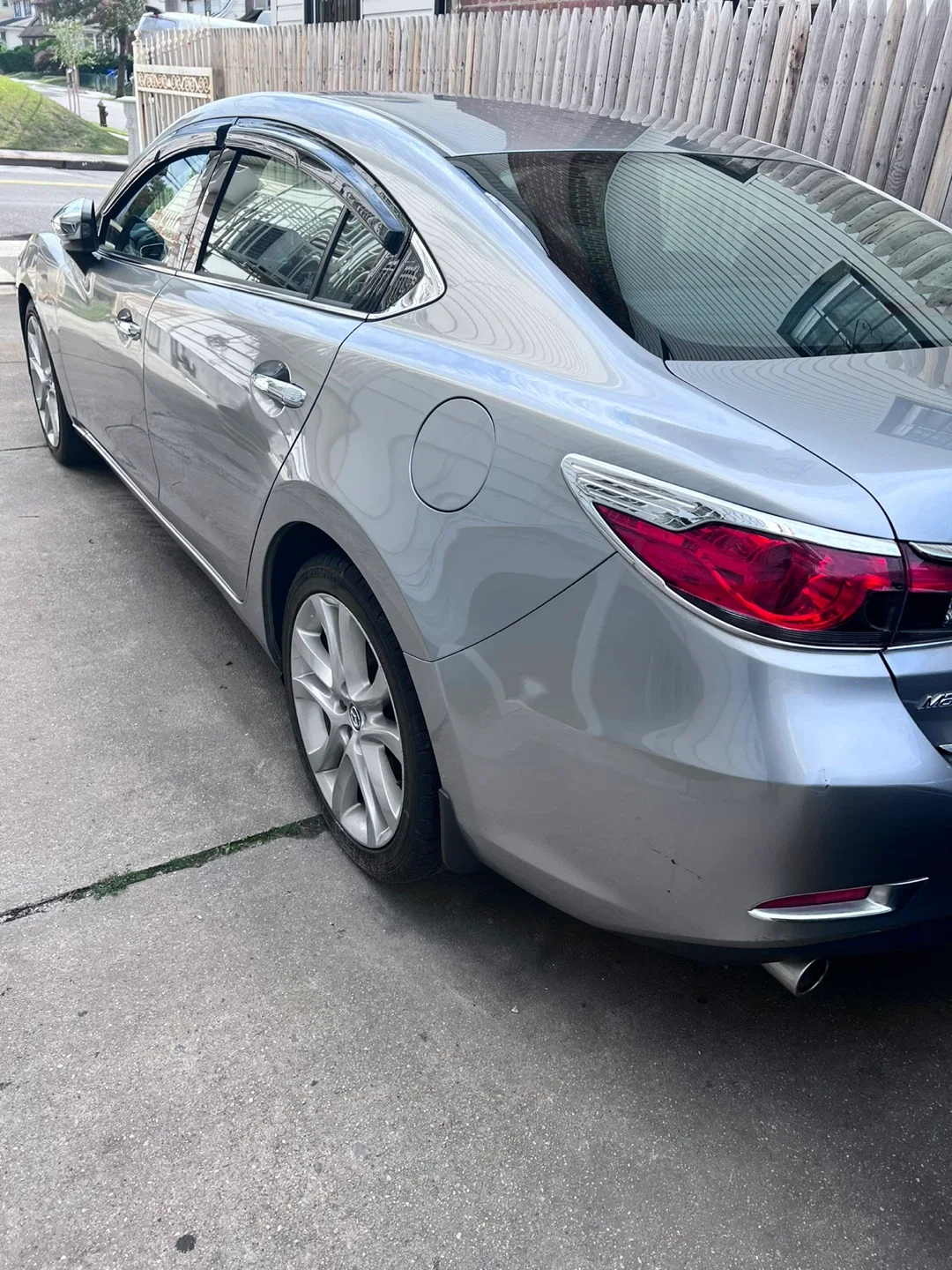 Mazda 6 Sedan - Silver image indicator(3)