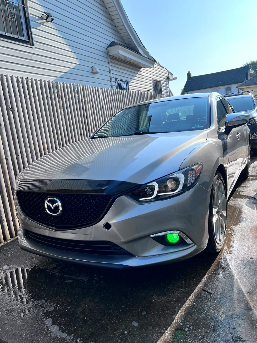 Mazda 6 Sedan - Silver image indicator(2)