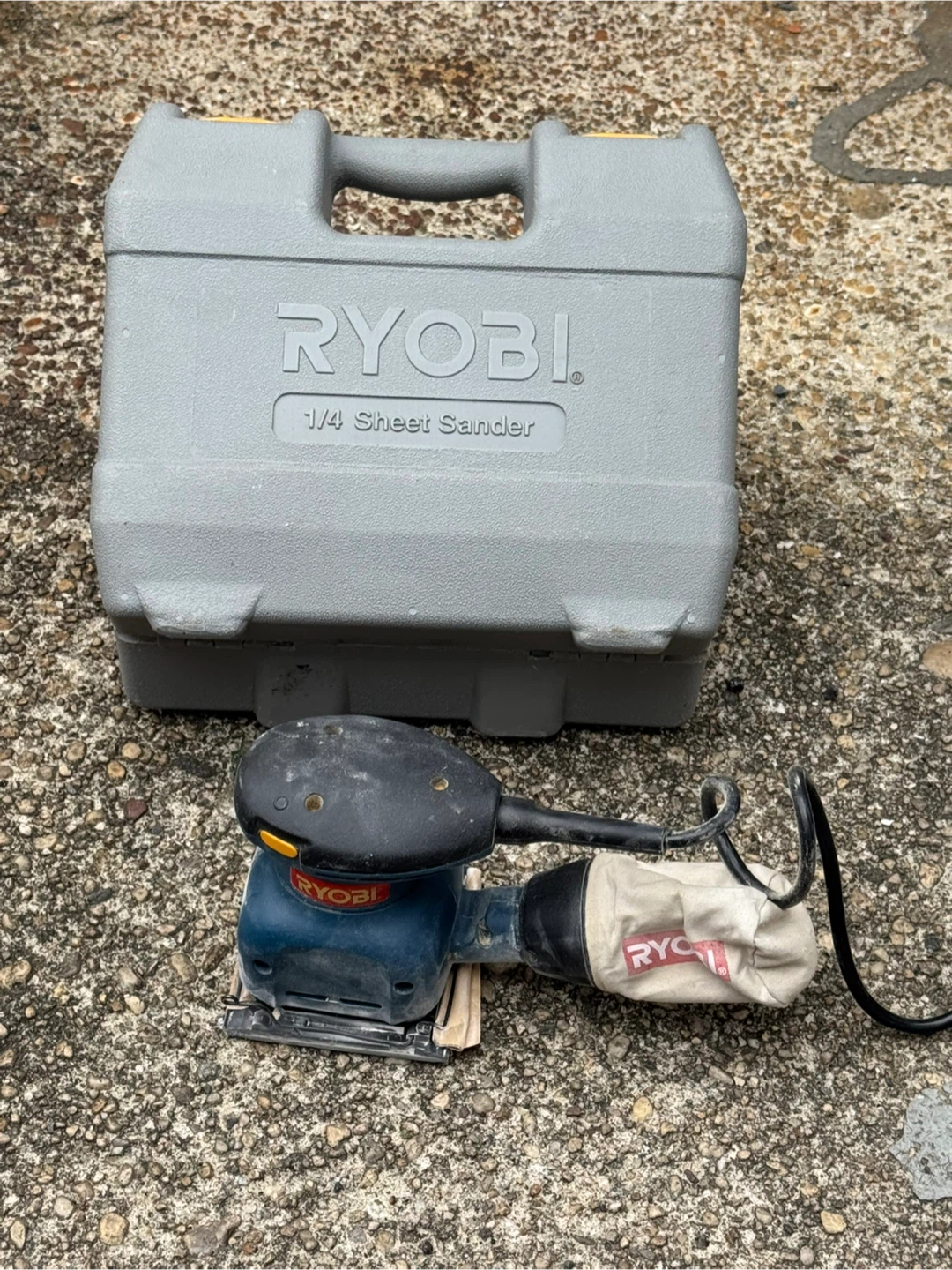 Ryobi 1/4 Sheet Sander with Case