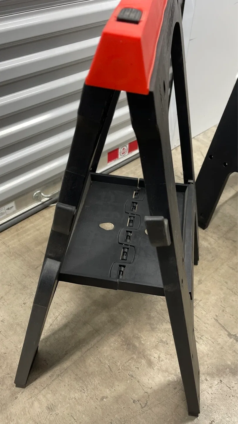 Folding Sawhorse Pair image indicator(2)