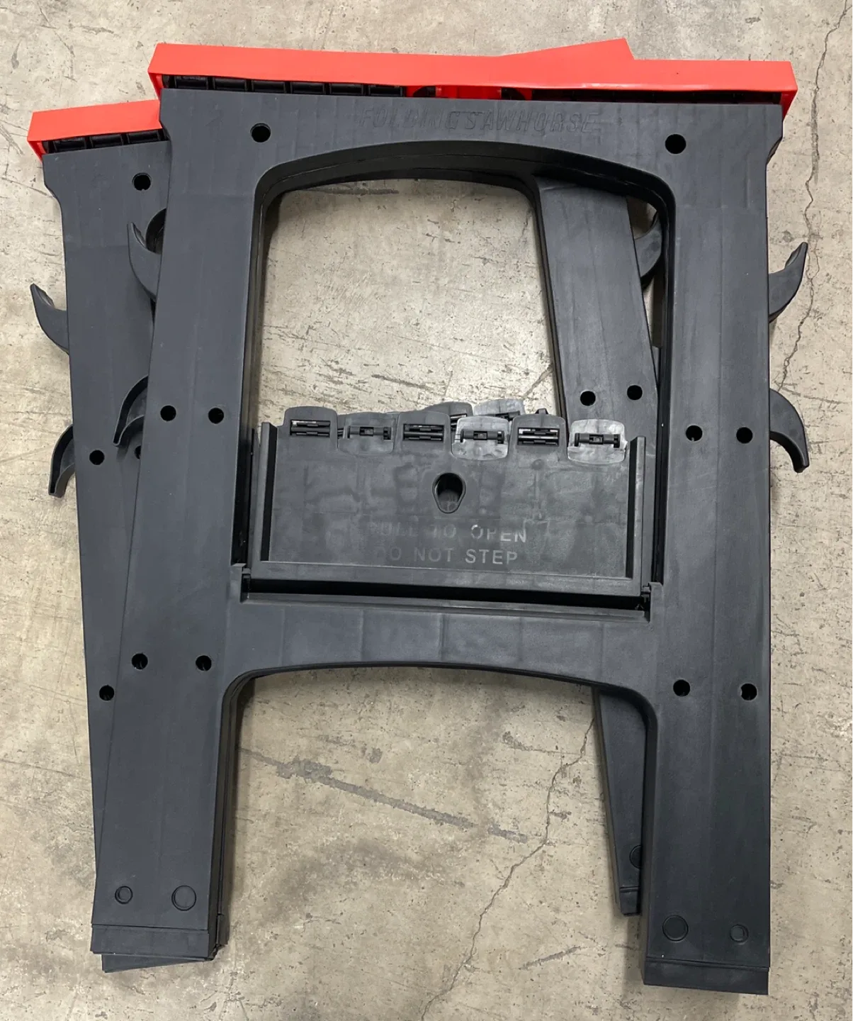 Folding Sawhorse Pair image indicator(3)